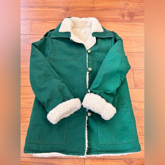 Amazing vintage Green Sherpa-Lined Jacket. Made in Canada - Picture 5 of 15